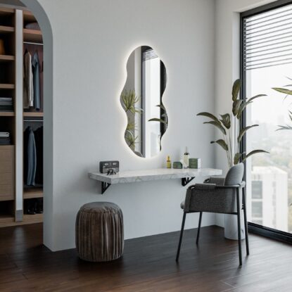 Dekoratyvinis netaisyklingas veidrodis su LED apšvietimu vertikalus - Sapporo